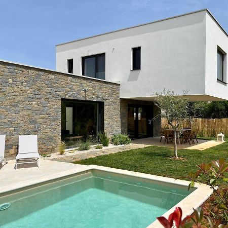 Villa Zen - With Pool & Close To The Sea Tar-Vabriga Екстериор снимка