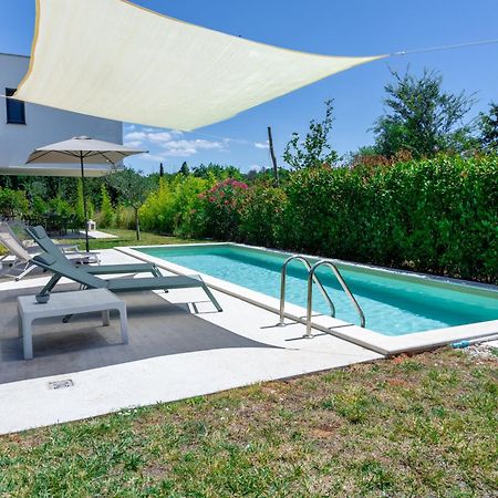 Villa Zen - With Pool & Close To The Sea Tar-Vabriga Екстериор снимка